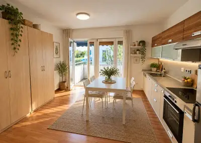Pronájem útulného bytu 1+kk, 36 m² s terasou u centra Brna