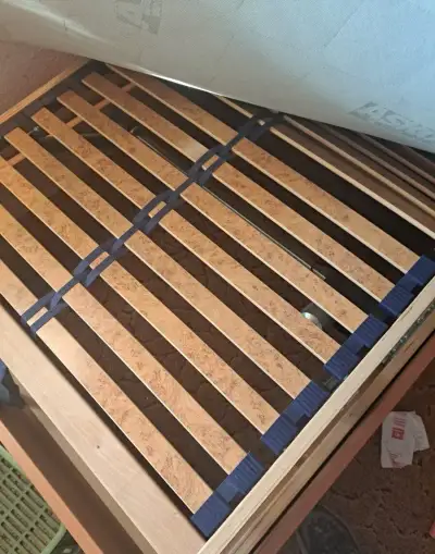 Elektrická polohovací postel