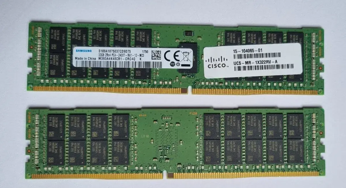 Samsung 32GB DDR4 2Rx4 PC4-2400T-RA1-12 2400MHz ECC RDIMM Re