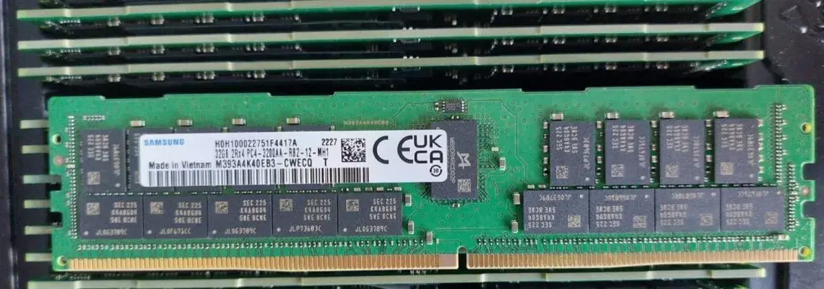 Samsung 32GB ECC rdimm 3200MHz