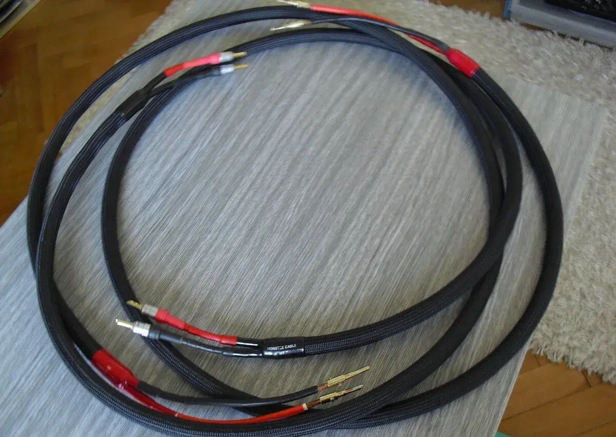 Monster Cable M1