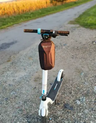 EleBlaupunkt ESC808 – elektrokoloběžka nájezd cca 20 km