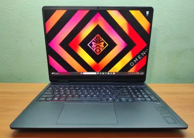Herní Omen 16,RTX-5060-8gb,32GB-DDR5,i7-14.gen5,1GHz,RGB,1TB