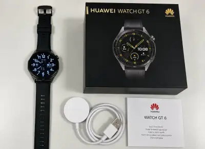 Huawei Watch GT 6 – černé, včetně nabíječky a krabice