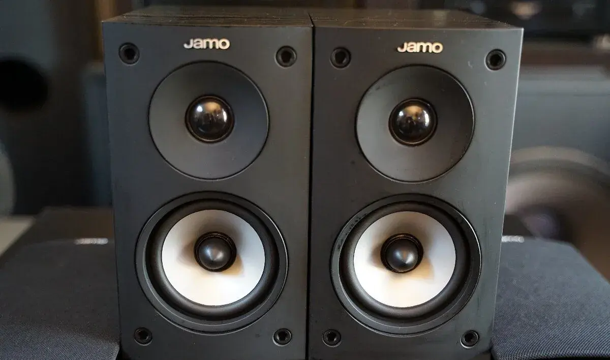 JAMO S 522