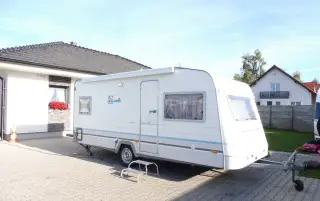 Knaus Azur 495 Markýza včetně bočnic a přední části