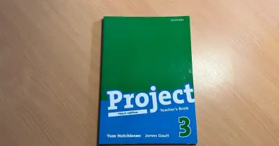 Solutions Intermediate Third Edition (Teacher's Book) + CD