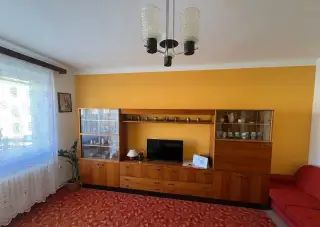 Nábytek