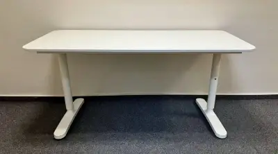 psací stůl IKEA Bekant - více ks