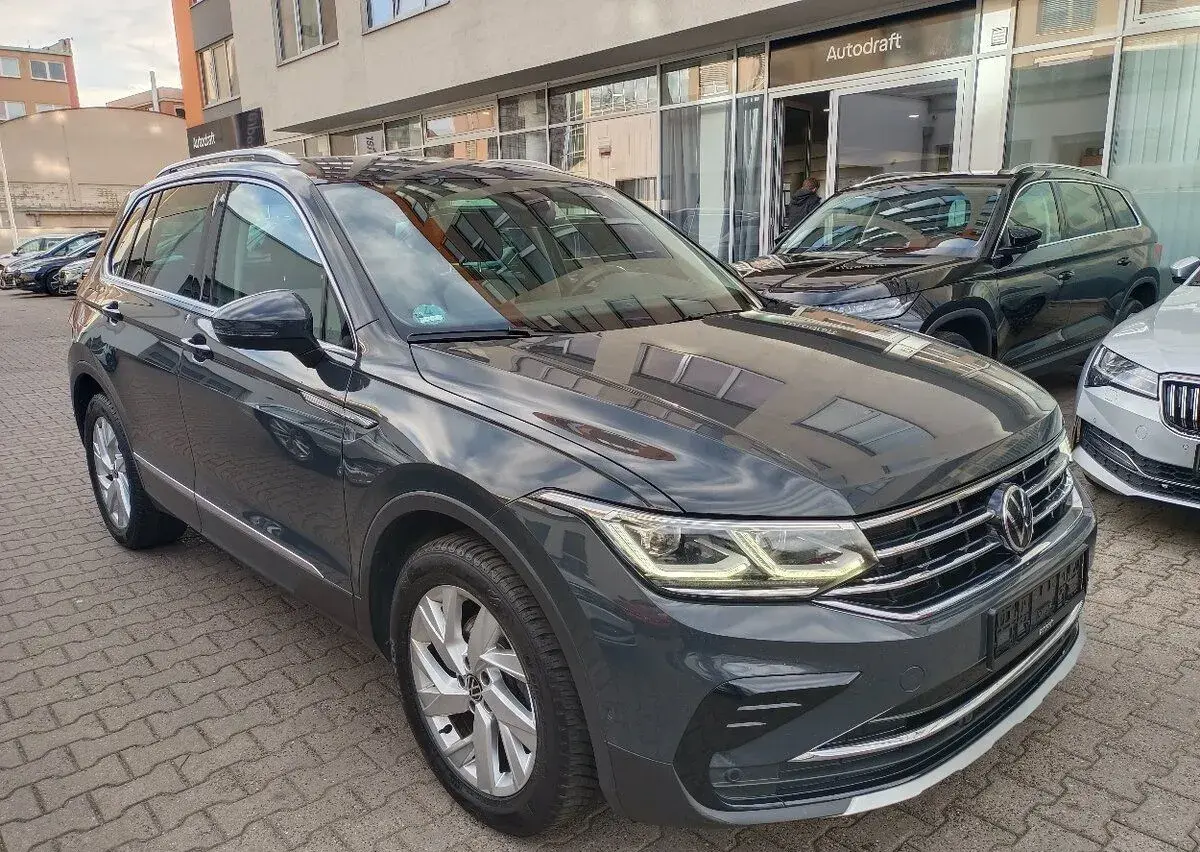 Volkswagen Tiguan – 2023, 125 188 km