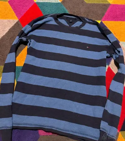 TOMMY HILFIGER BAVLNĚNÝ KRÁSNÝ PÁNSKÝ SVETR L(L-XL)