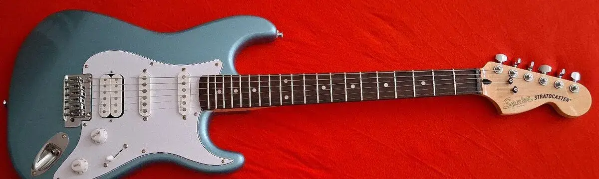 Squier Affinity Strat HSS 610mm + GraphTech, Gotoh, RMPickup