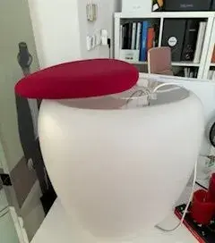 Designový svítící taburet, stoleček