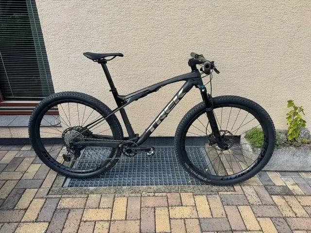 TREK SUPERCALIBER 9.8 XT
