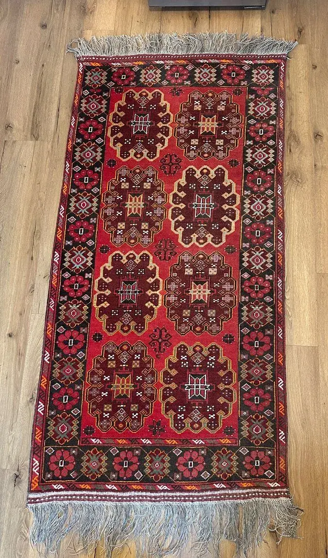 Perský koberec 105x210 cm