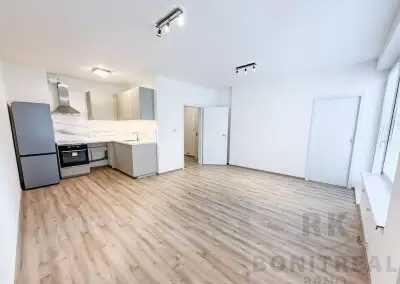 Pronájem bytu 2+kk po rekonstrukci s vlastní zahradou a tera