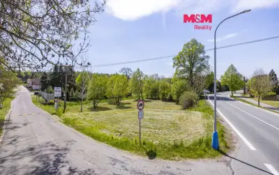 Prodej pozemku k bydlení, 1402 m², Veliny