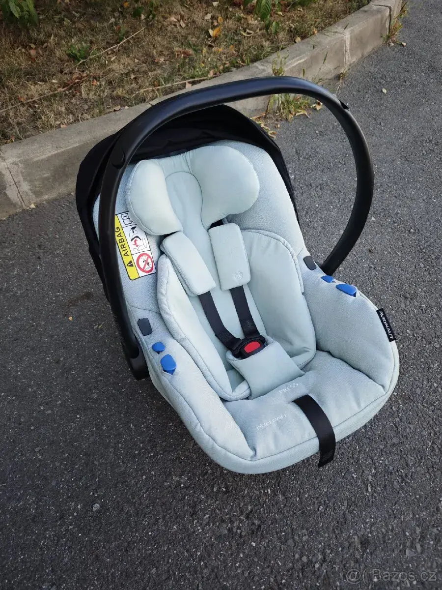 Avionaut Pixel Pro (nejlehčí vajíčko) + ISOFIX IQ Base
