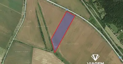 Pole 18 234 m²