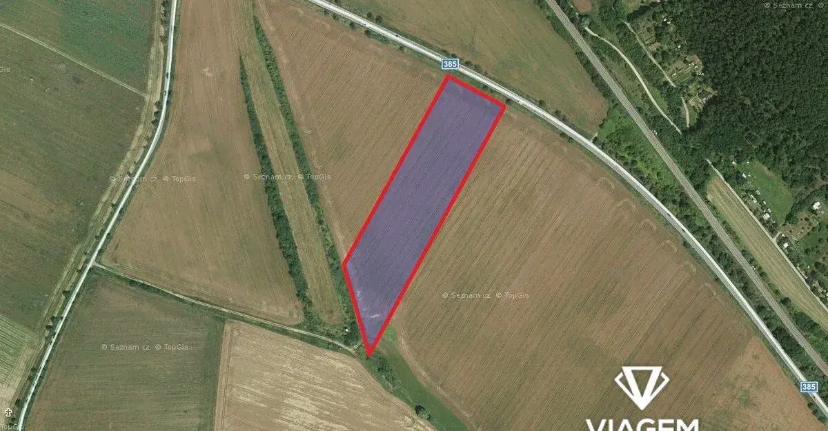 Pole 18 234 m²
