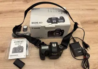 Canon EOS 6D Full Frame + příslušenství