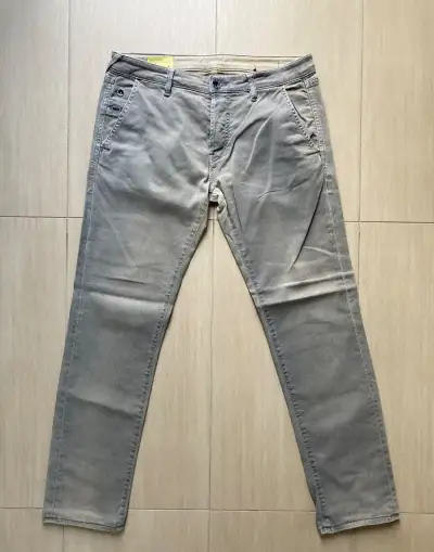 Kalhoty / džíny slim fit zn.GAS, vel. 31