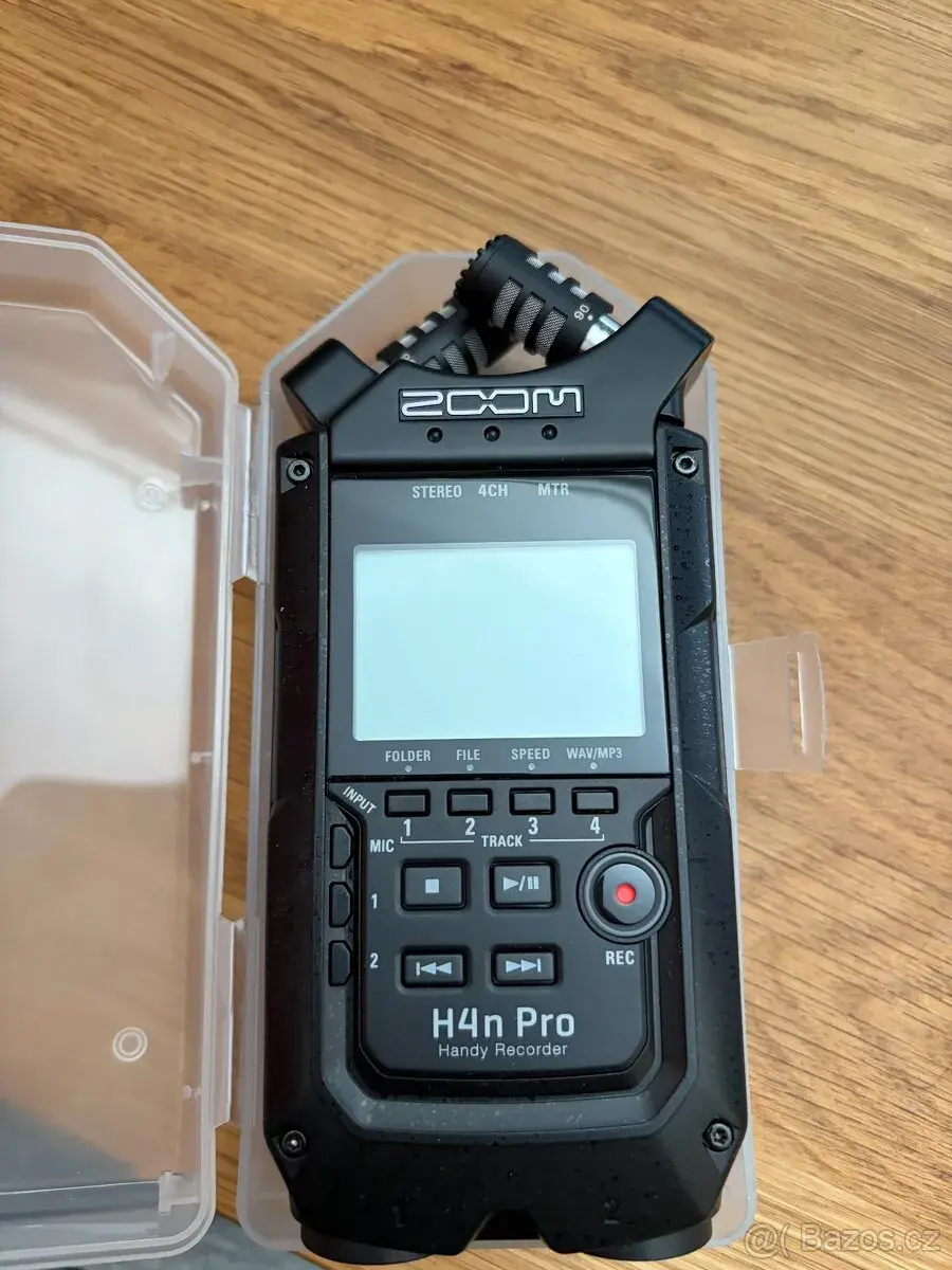 Zoom H4n Pro