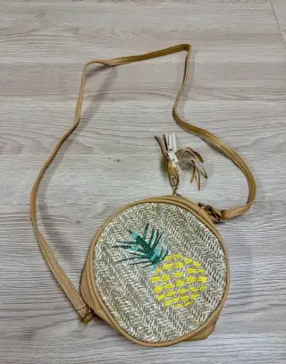 Nádherná ratanová "ananas" hnědá kabelka