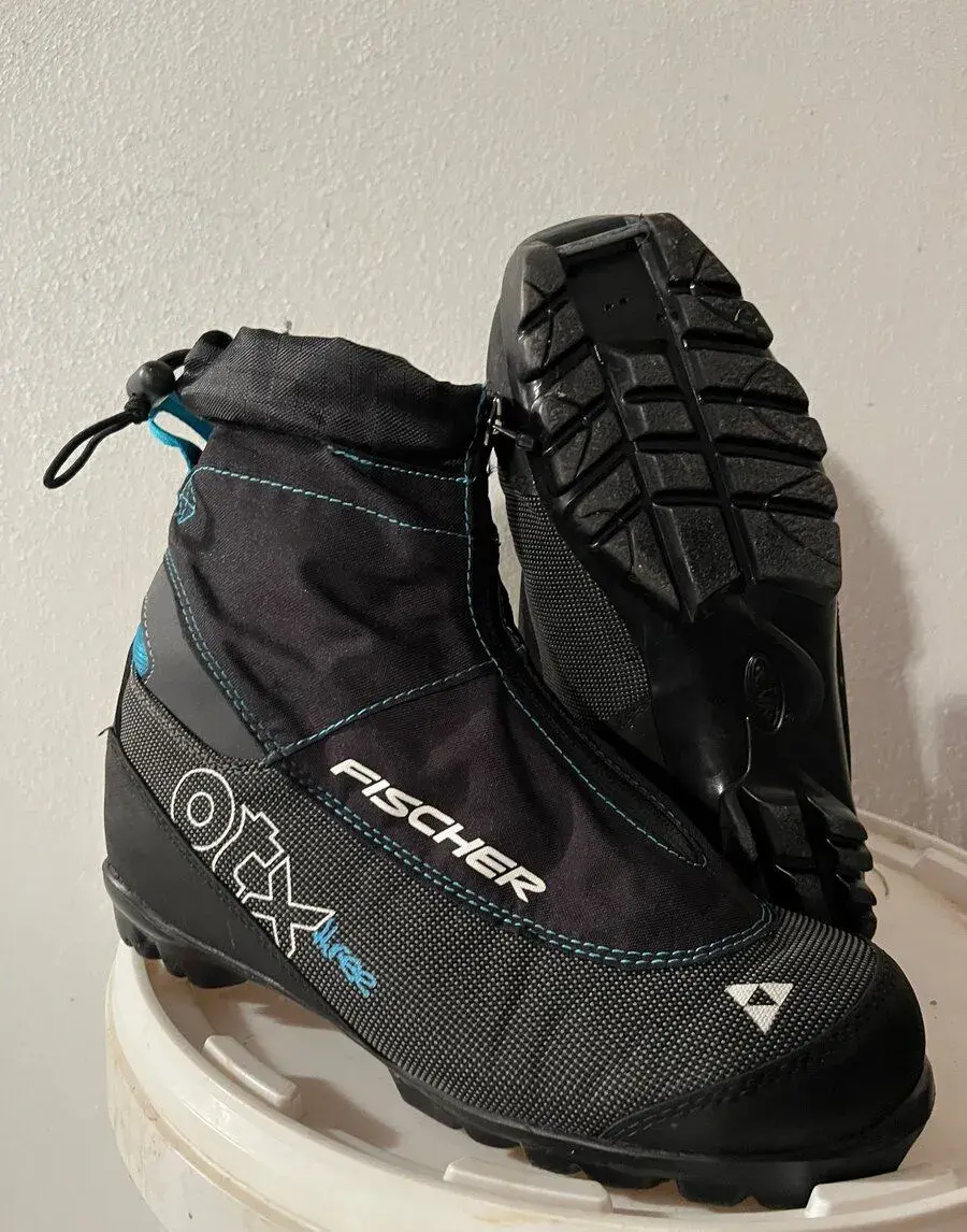 Boty na běžky Fischer 40