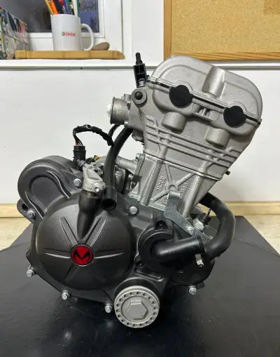 Motor 125