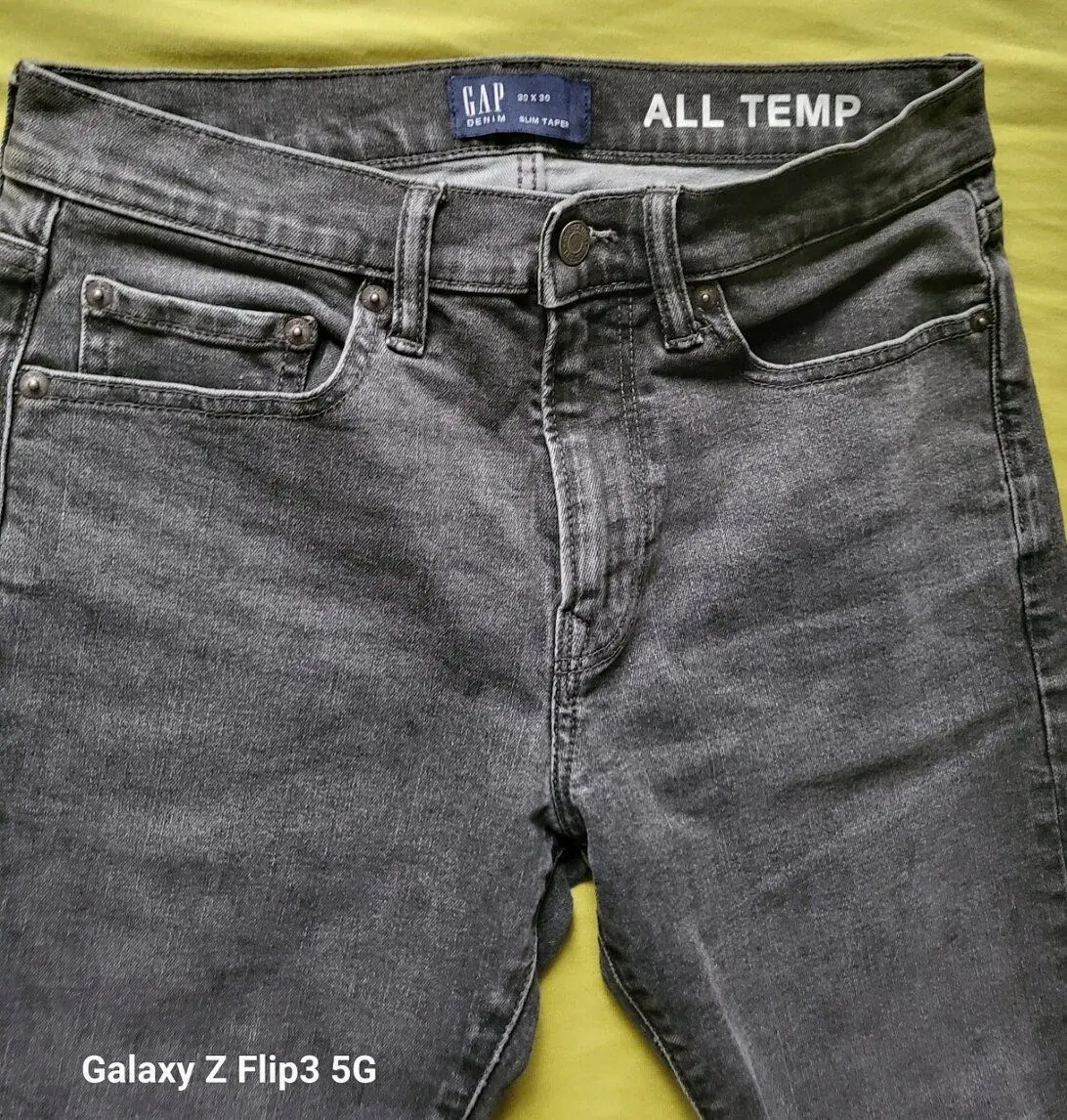 GAP Slim Taper pánské džíny vel. L