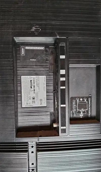 Samsung "65"
