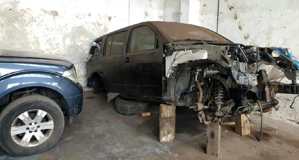 Nissan pathfinder
