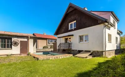 Prodej, rodinný dům s garáží, Škvorecká, Úvaly, ev.č. 15595