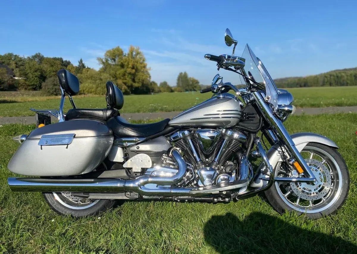 XV 1900 Midnight Star, 2006,