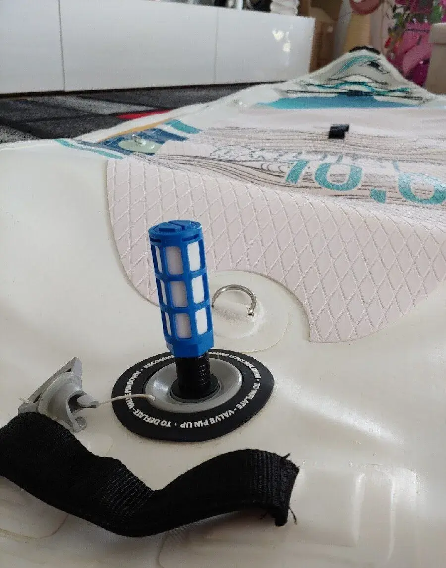 Tichý vypouštěč na paddleboard
