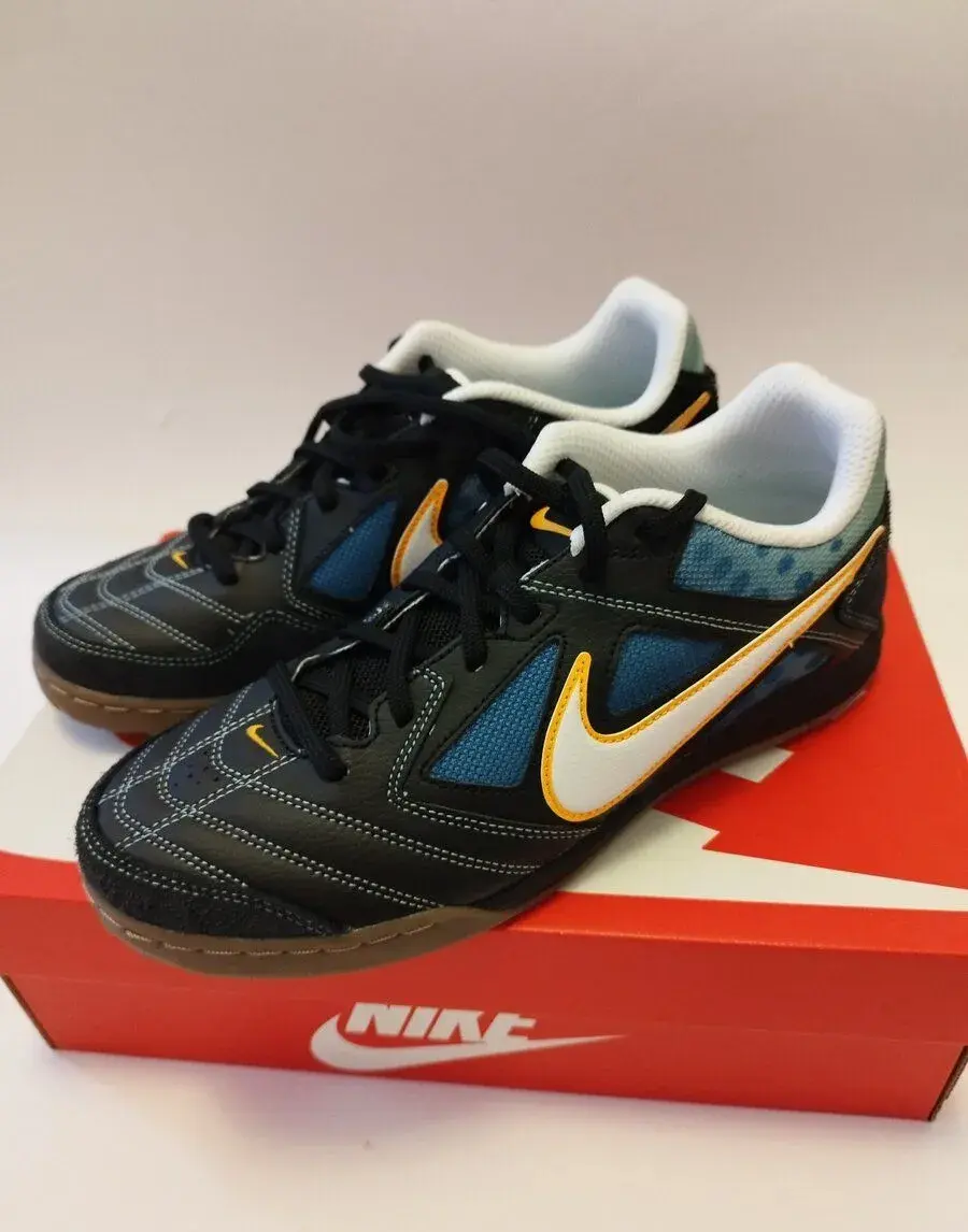 Nové pánské tenisky Nike, kožené boty Nike , velikost 42,5