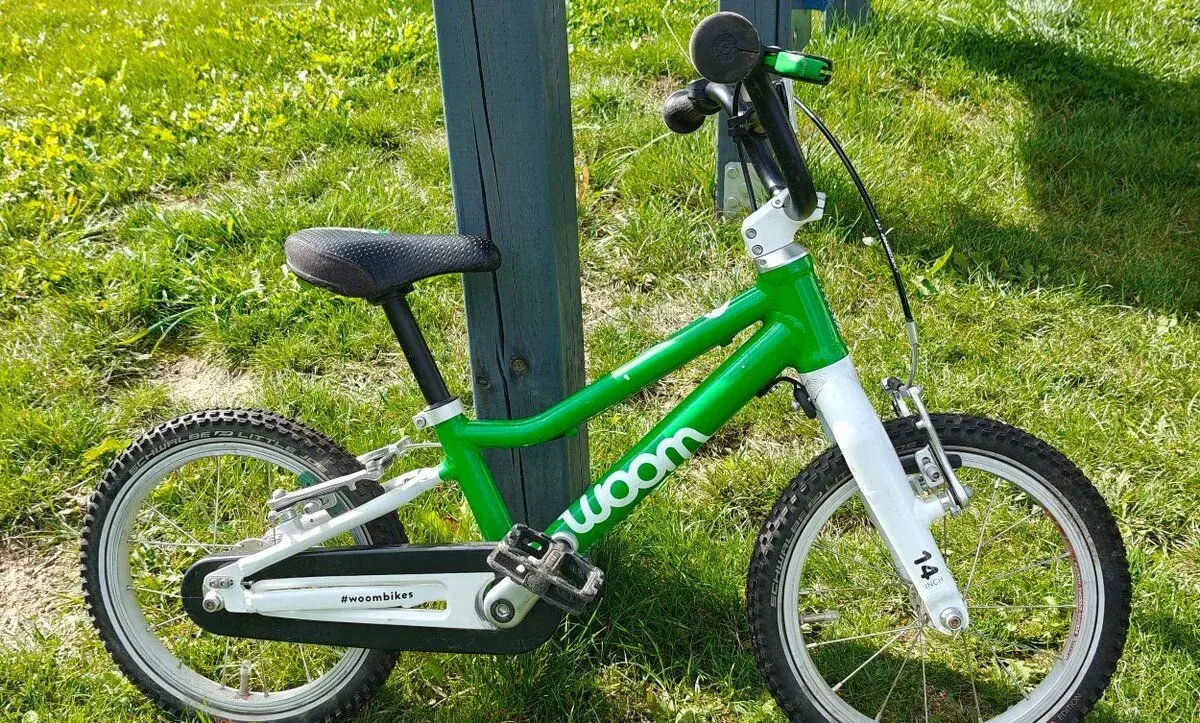 Dětské ultralehké kolo Woom 2 (14") zelené, po jednom dítět