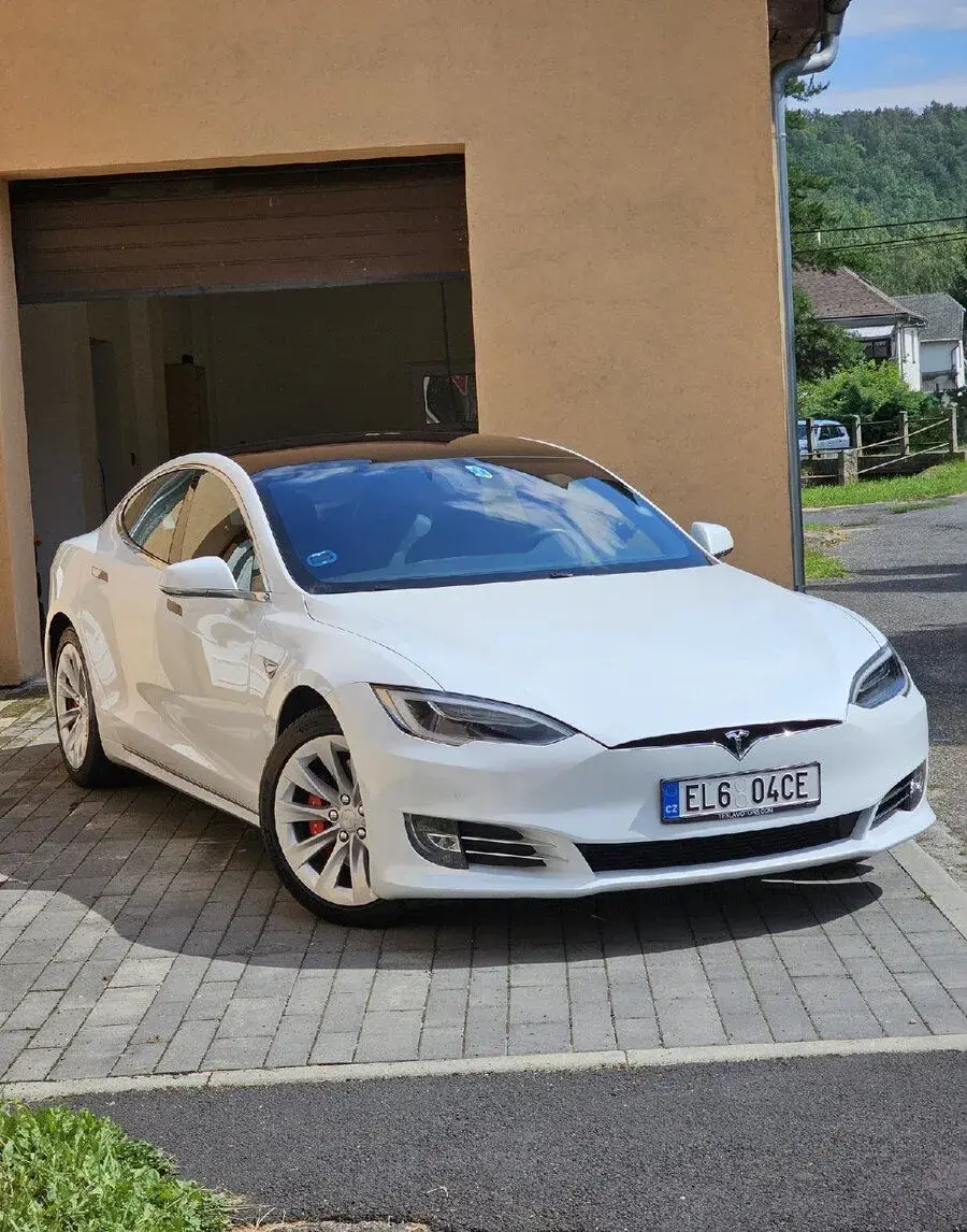 Tesla model – 2017
