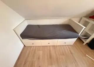 Postel rozkládací