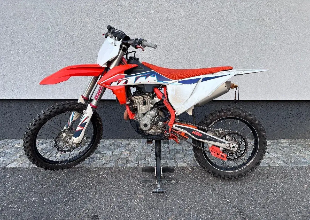 KTM - 250 SX-F 2022