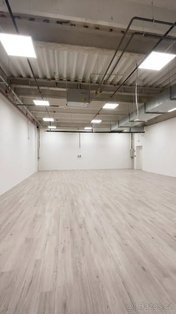 Obchodní jednotka v OC Atrium
