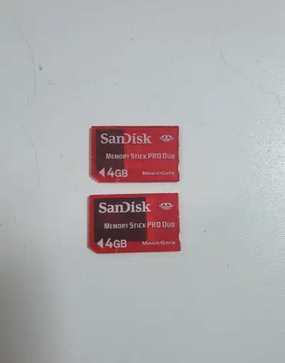 Memory Stick PRO Duo 4GB SANDISK paměťová karta