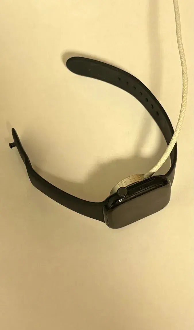 Apple watch series 11 (GPS) 46mm 100%stav baterie