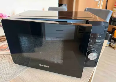 Mikrovlnná trouba Gorenje MO20A3B