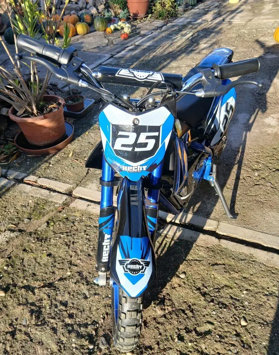 Motokros Hecht 54502 v záruce