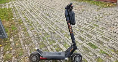 Koloběžka Inokim OXO v perfektním stavu