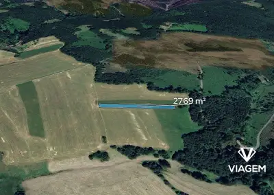Pole 2 769 m²