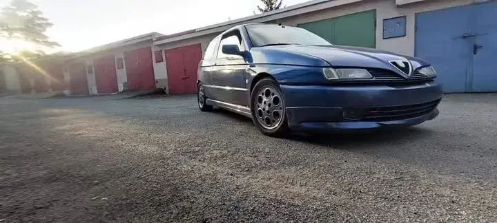 Alfa Romeo 145