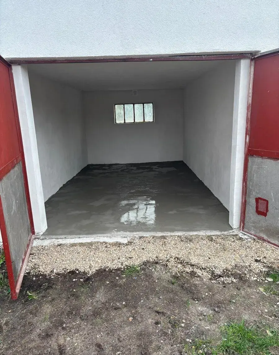 Garáž Garage